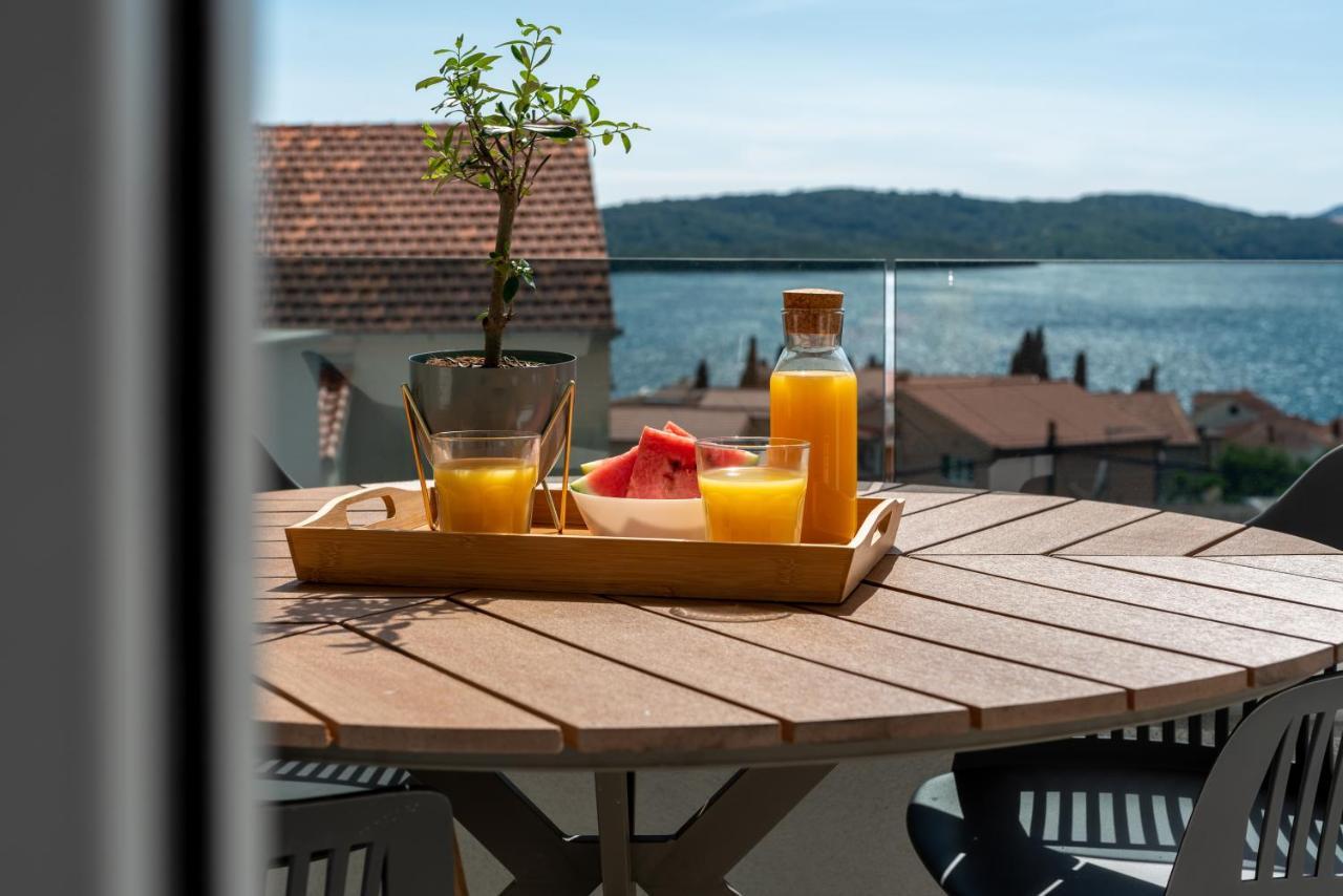 Villa Kuzmanic Trogir Bagian luar foto