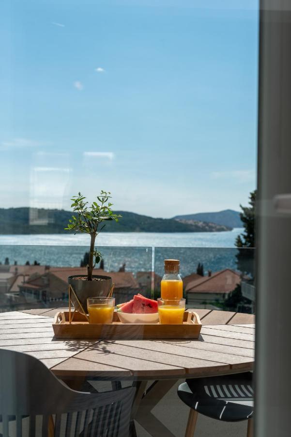 Villa Kuzmanic Trogir Bagian luar foto